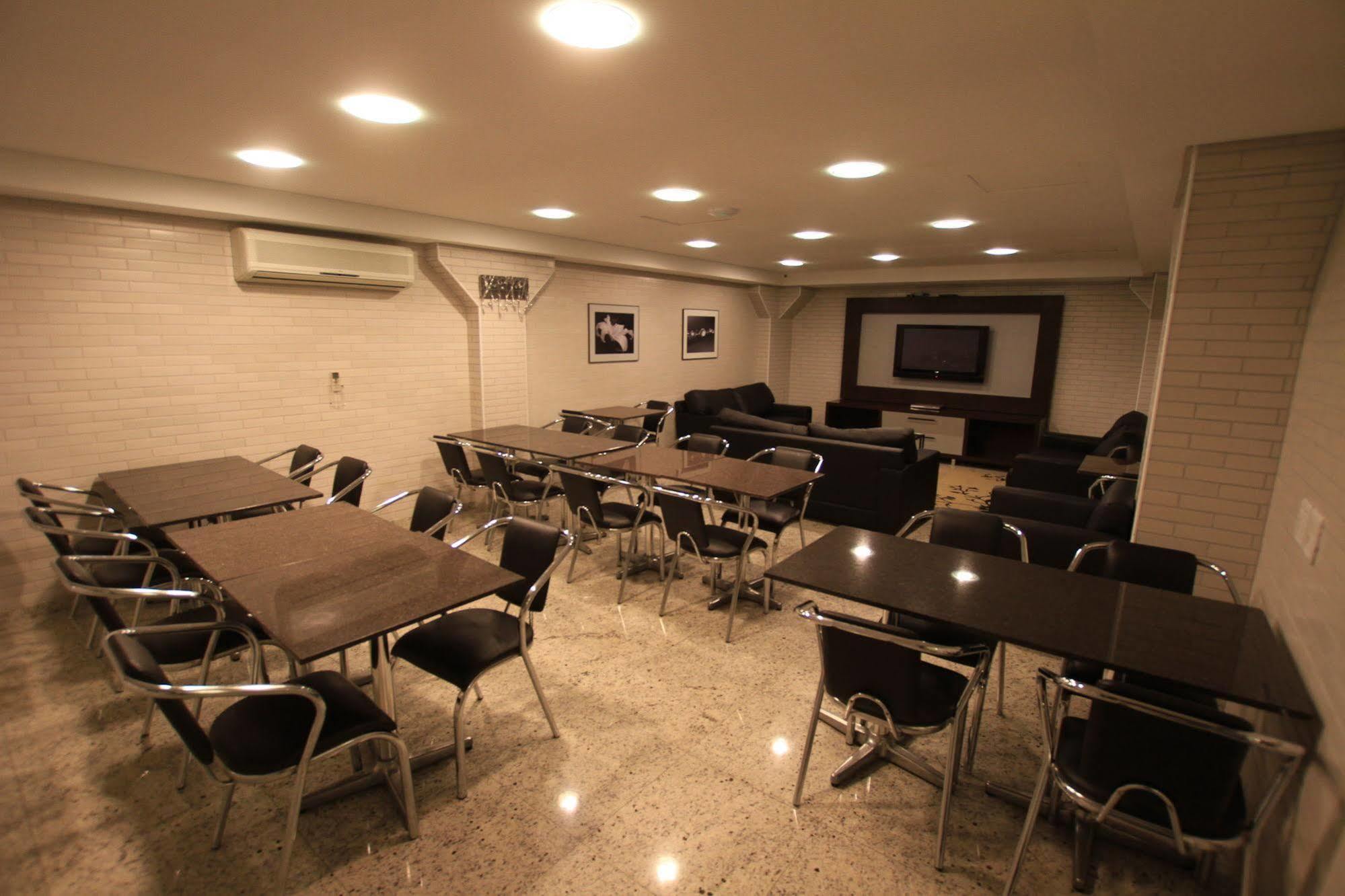 Hotel Confiance Batel Curitiba Exterior photo